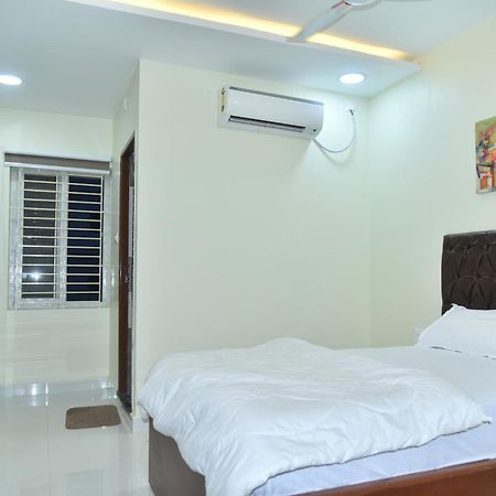The Paradise Guest Inn Nellore Exteriör bild